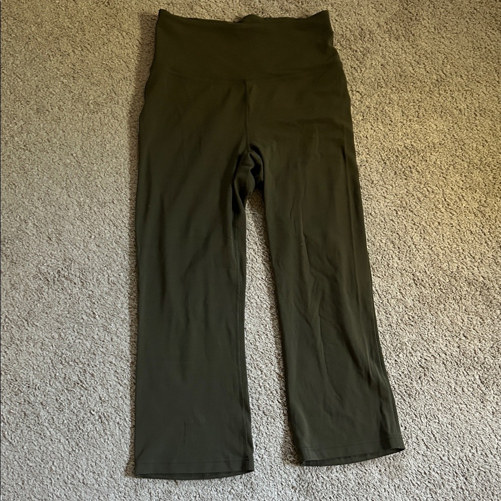Lululemon Groove Nulu 23”